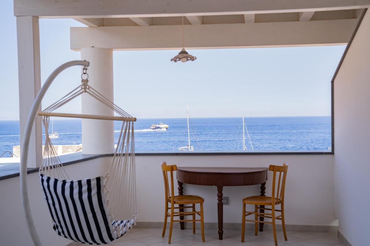 Casa Lussu Hotel Lipari  Buitenkant foto