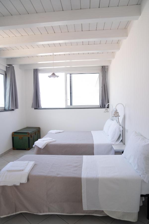 Casa Lussu Hotel Lipari  Buitenkant foto