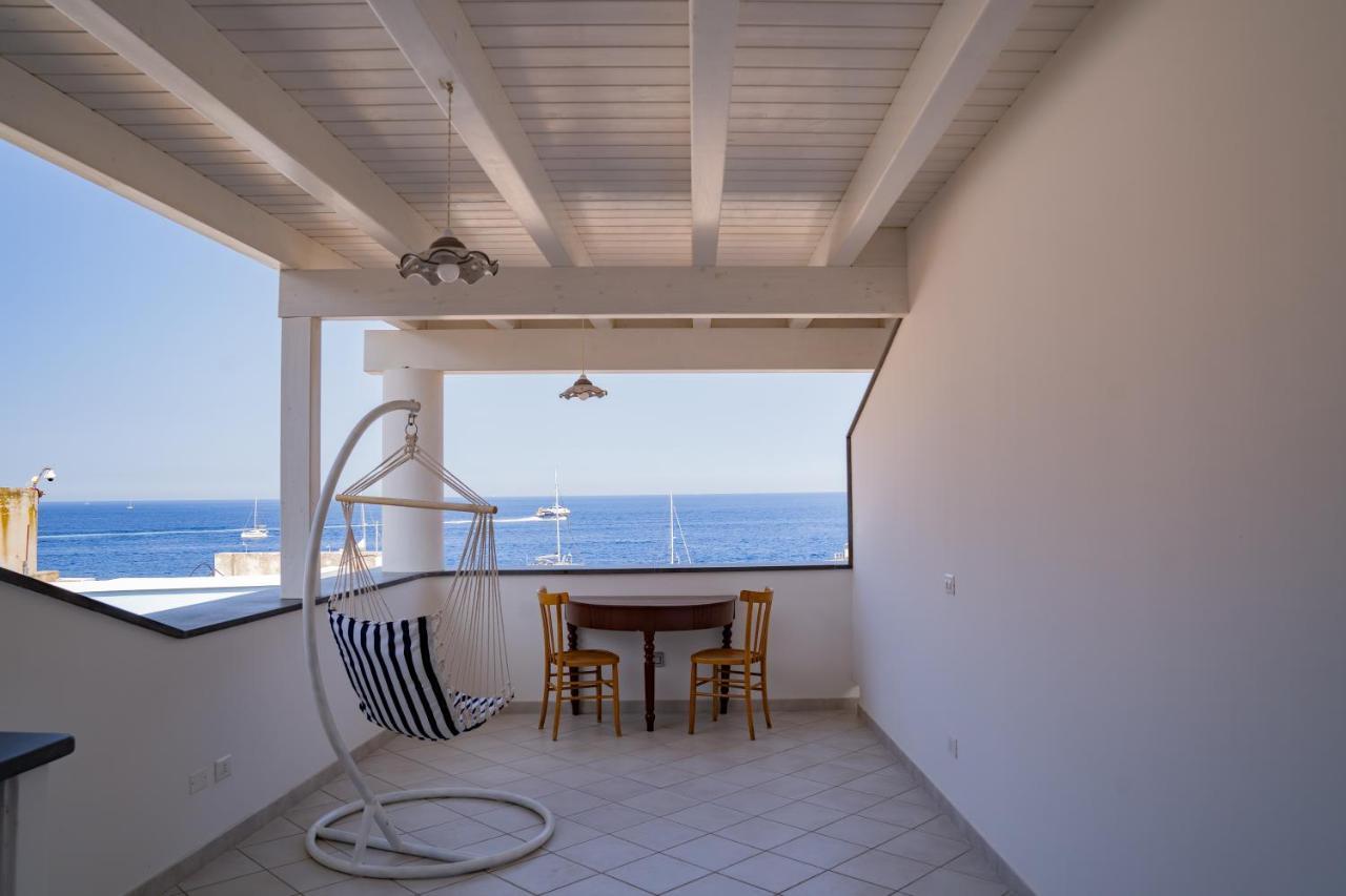 Casa Lussu Hotel Lipari  Buitenkant foto